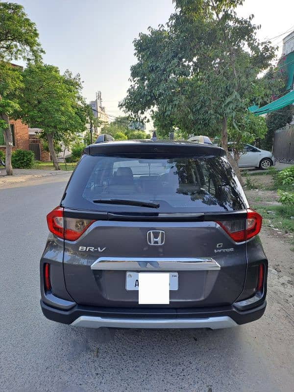 Honda BR-V 2021 3