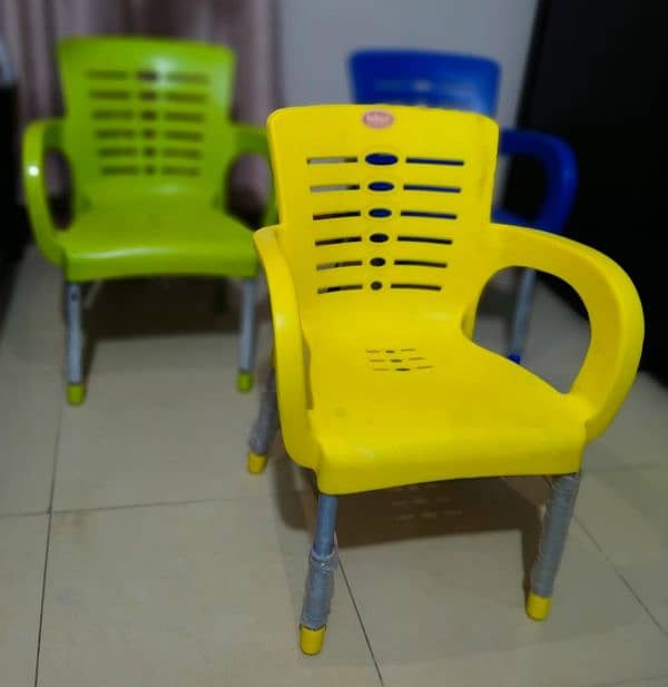 Colorful table chair set . for children study table 1