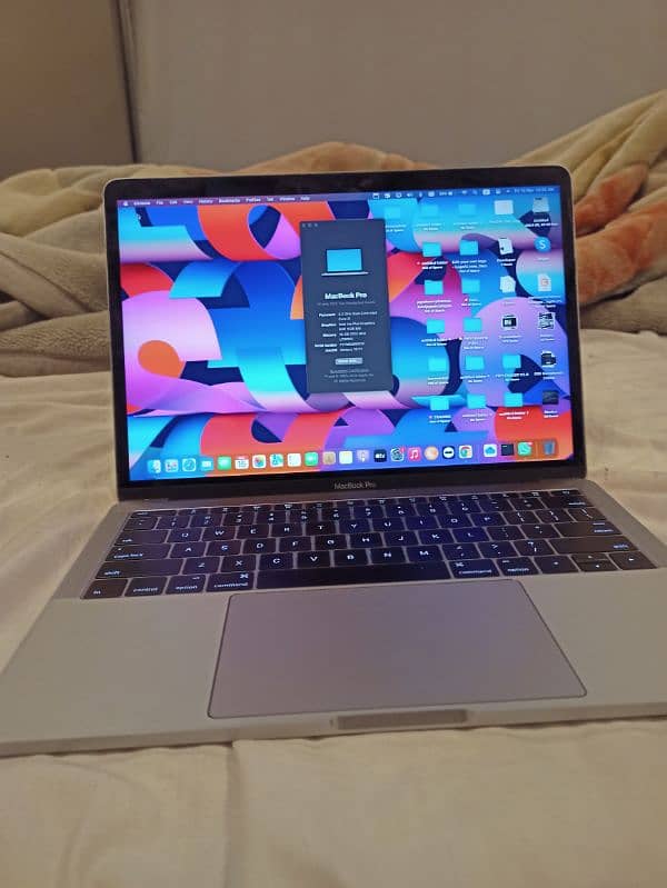 MacBook Pro 2016 with a Core i5 processor and 16GB RAM 3