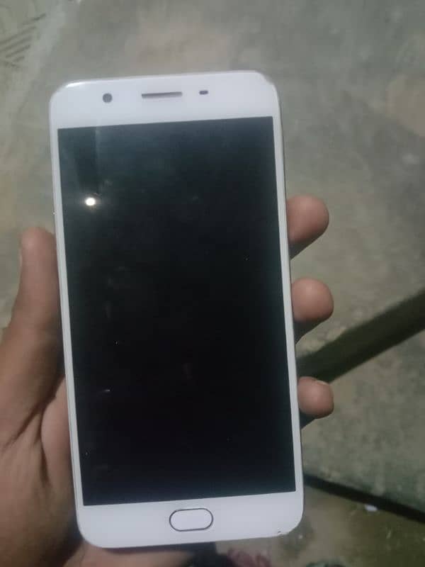 oppo F1s   4/64 3