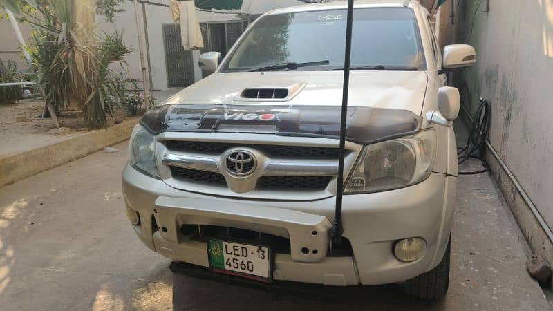 Toyota Hilux 2009 Thai electric seat cruise control 0