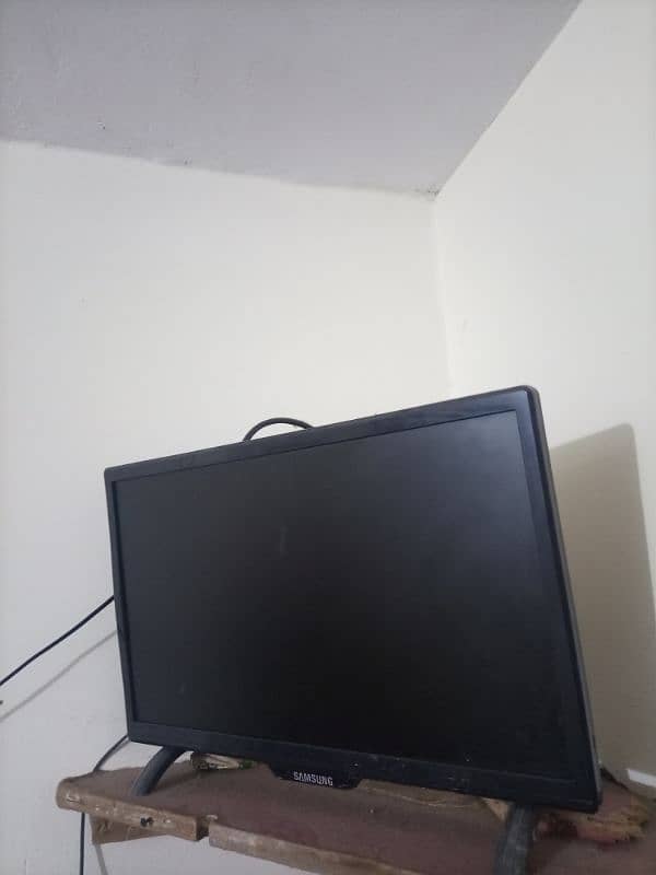 led 22 inch urgent selling need money reason 0