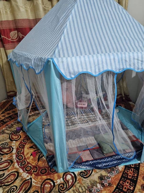 kids tent house condition 9 by 10 0