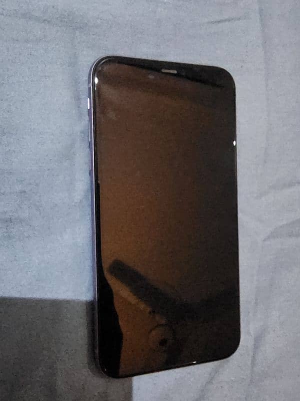 Iphone 11 PTA APPROVED 3