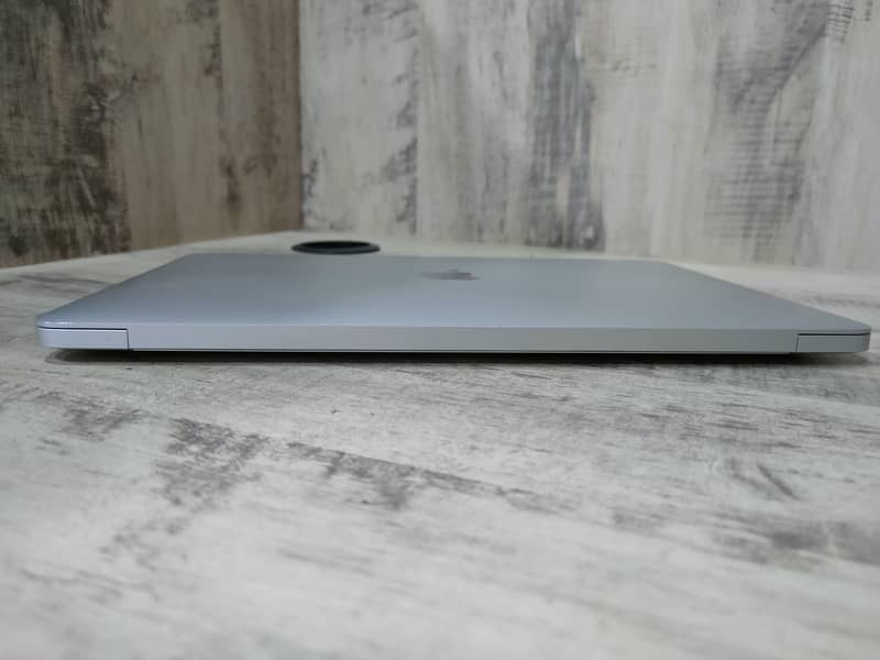 MacBook Air M1 2020 13" 4