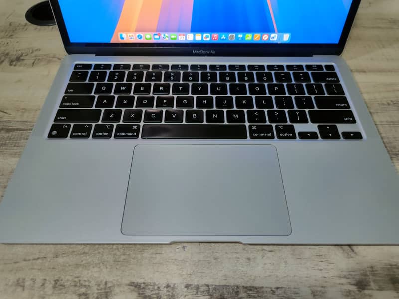 MacBook Air M1 2020 13" 6