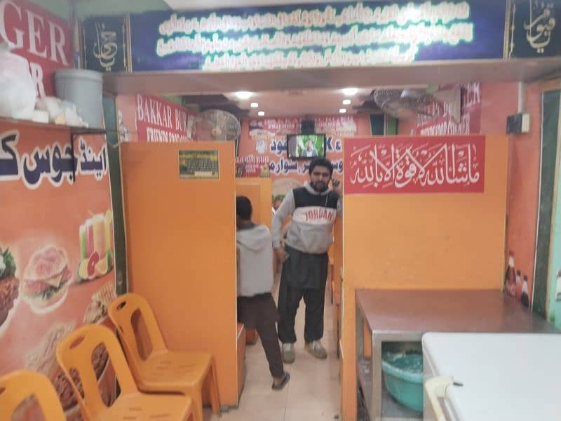 burger shwarma juicer counter 13