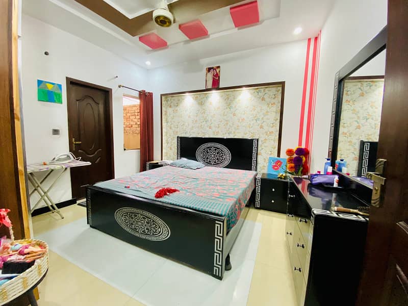 3 Marla Beautiful Furnished Flat For Sale In Samanabad Lahore 20