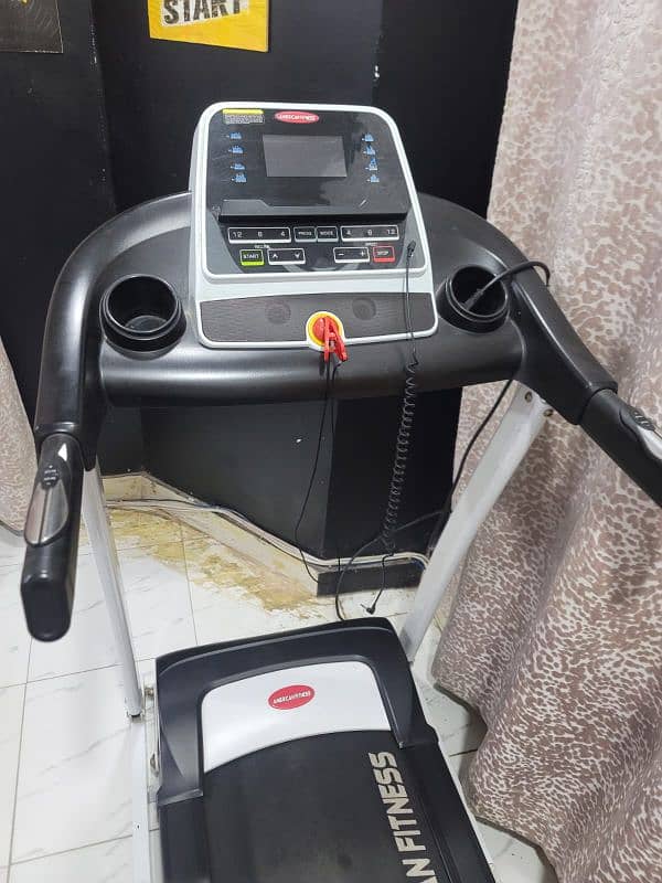 Treadmill by American fitness good quality 9/10 condition 5