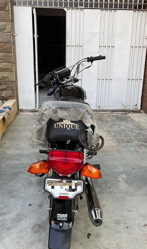 Unique 70cc 2024 in new condition 6