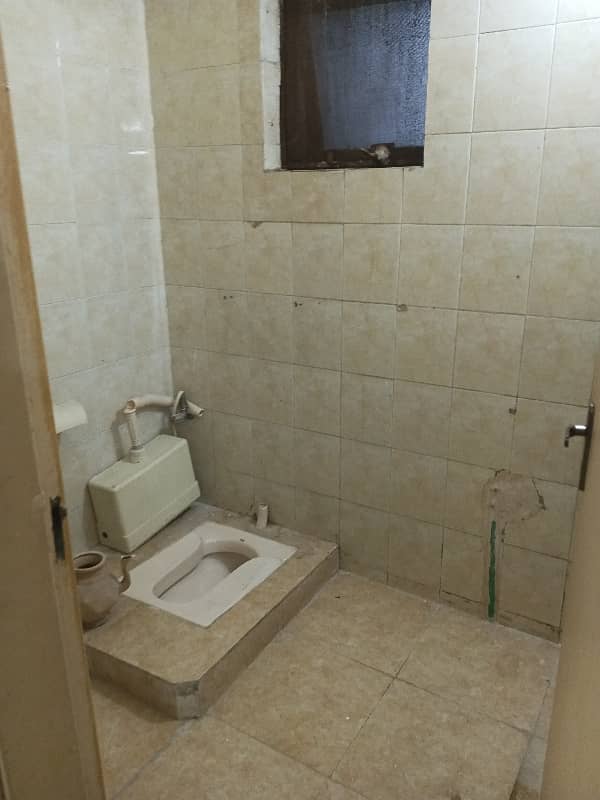 G-11/4 FGEHA D-Type First Floor Flat For Sale 6