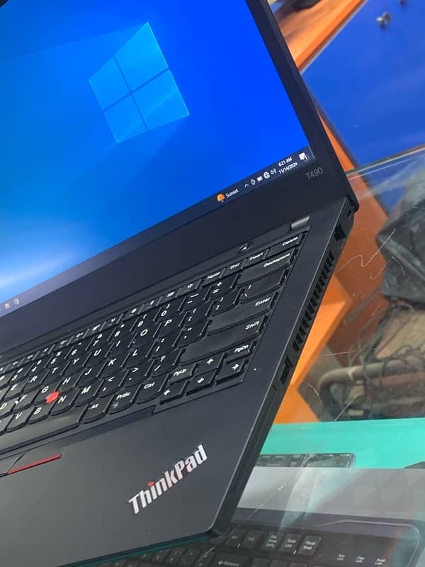 LENOVO THINKPAD T490 1