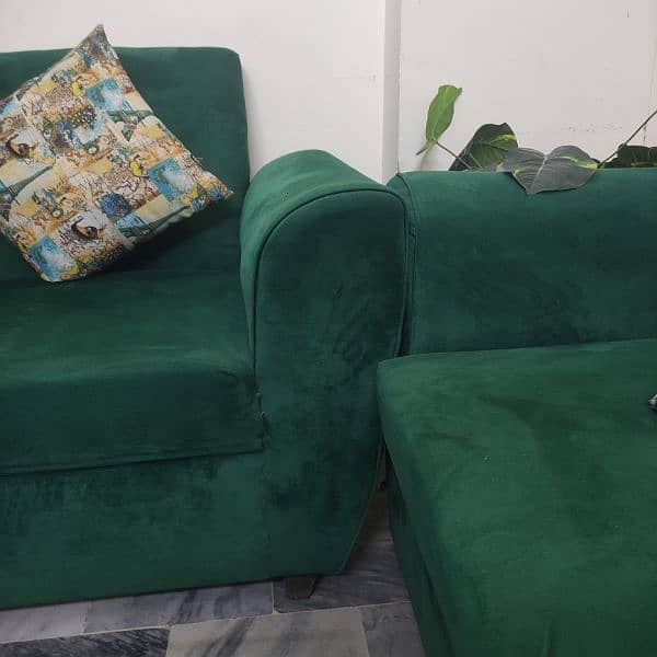 5 Seater Sofa with Glass Table 7