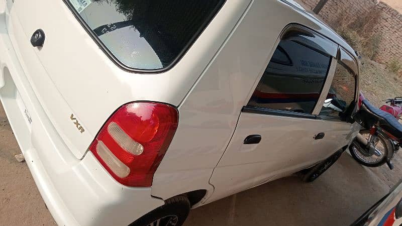 Suzuki Alto 2009 4