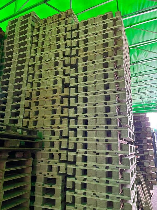 Imported & new pallets for sale in Pakistan | Industrial Pallets 11