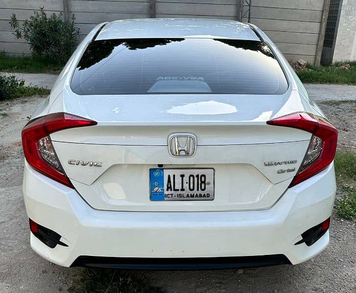 Honda Civic UG 2018 golden number Ali 18 total genion 1