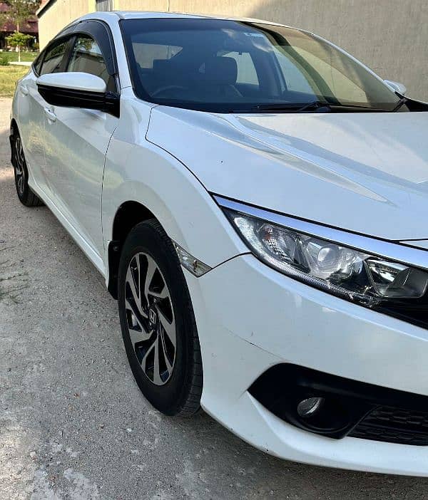 Honda Civic UG 2018 golden number Ali 18 total genion 3