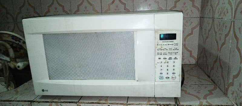 LC microwave 56 litres 0