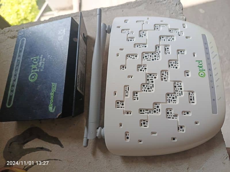 2 PTCL Router for Sale 0