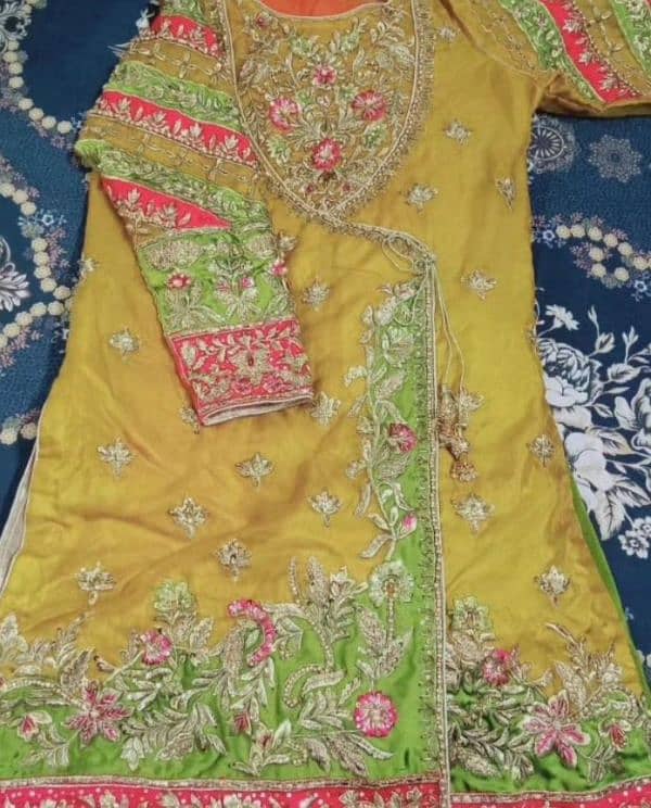 mehndi dress 0