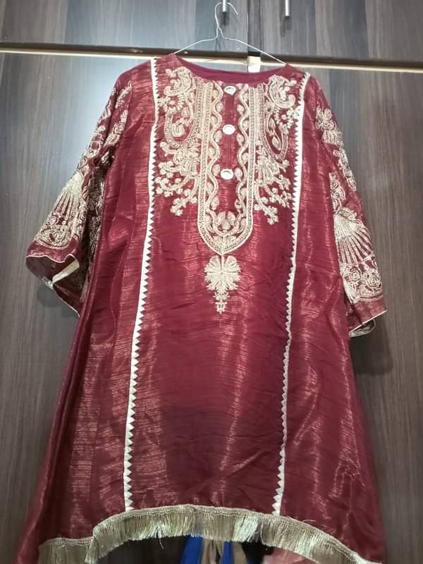 Maroon majestic 3 piece organza suit with dupatta and shalwar elegance 2