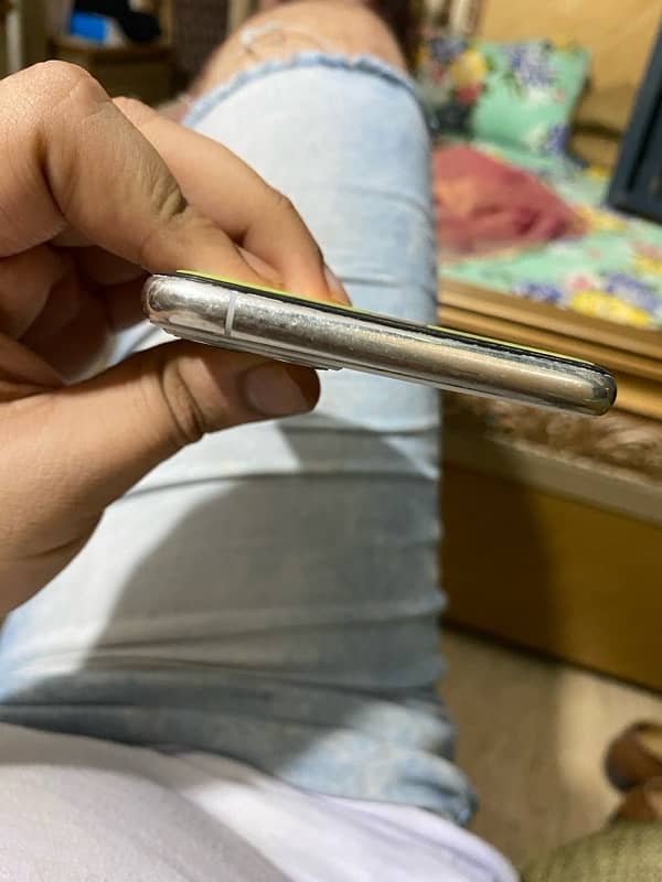 Iphone 11 pro max non pta 5