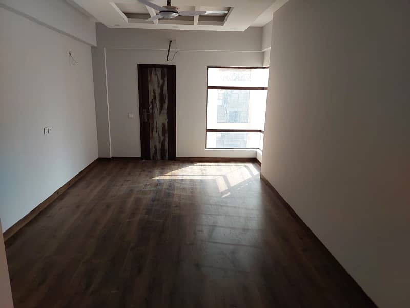 Metropolosh Flat For rent luxury 18