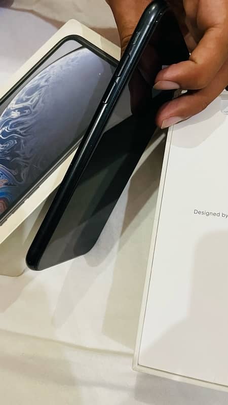 iphone xr pta proved 2