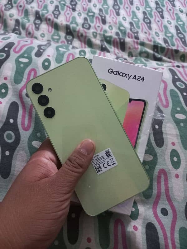 Samsung A24 8GB 128GB 0