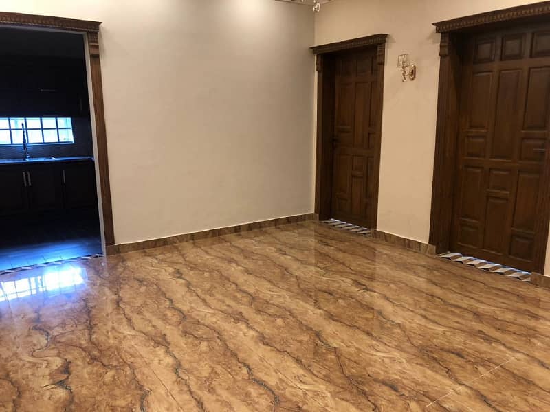 10 Marla House For Rent Available Tulip Block Bahria Town Lahore 6