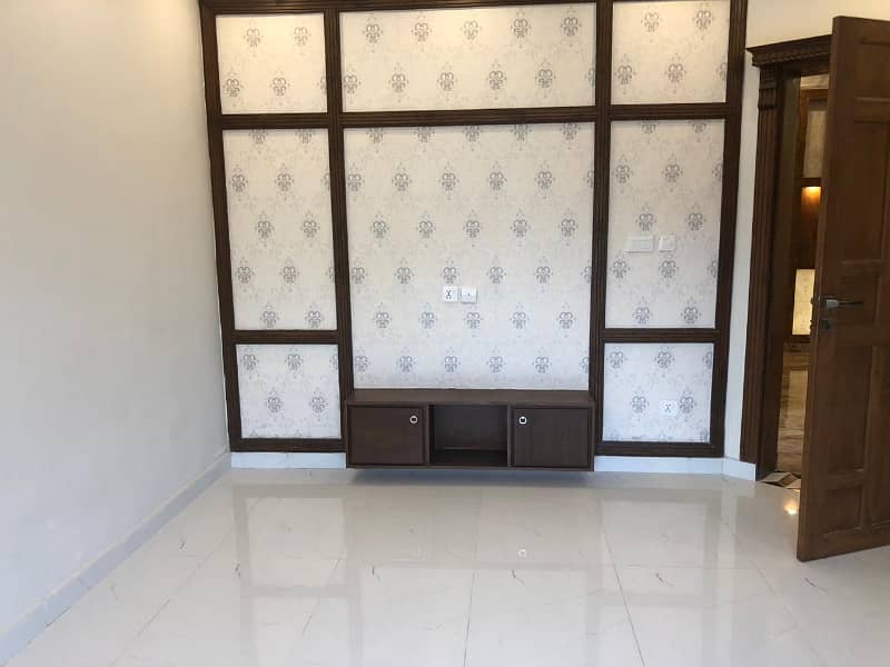 10 Marla House For Rent Available Tulip Block Bahria Town Lahore 30