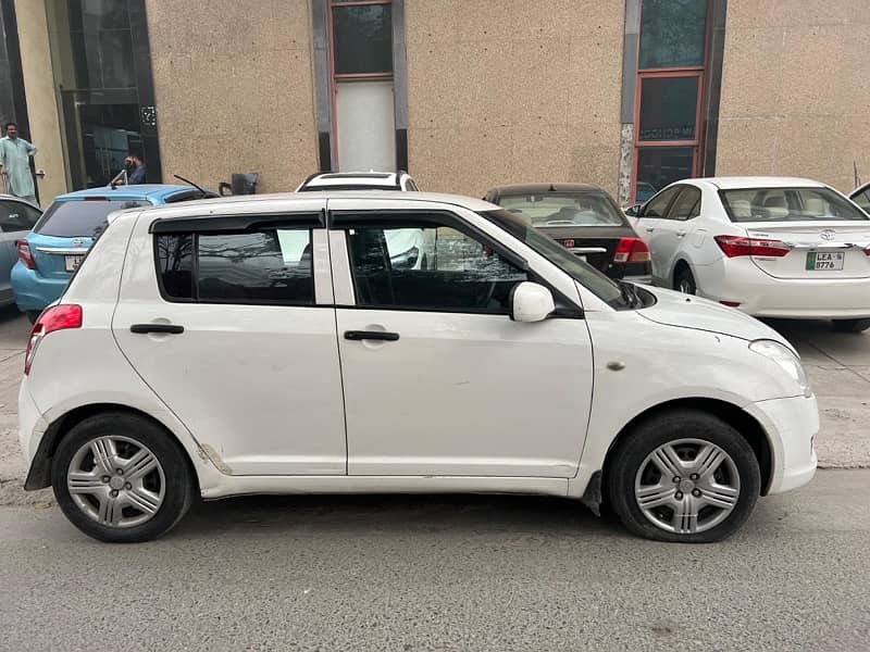 Suzuki Swift 2012 3