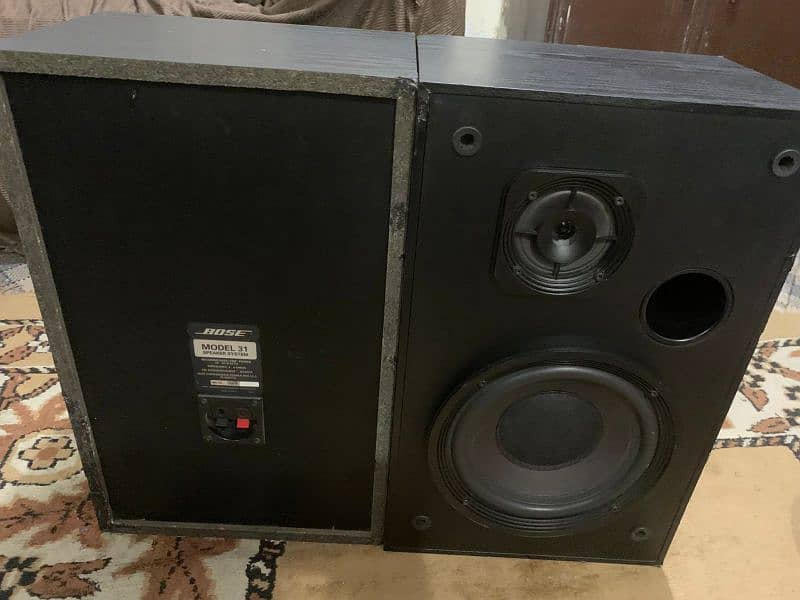 Bose 31 model bookshelf 8 inch speaker 0