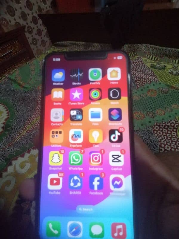 i phone 11 pro non pta water pack 64 gb gray color 4