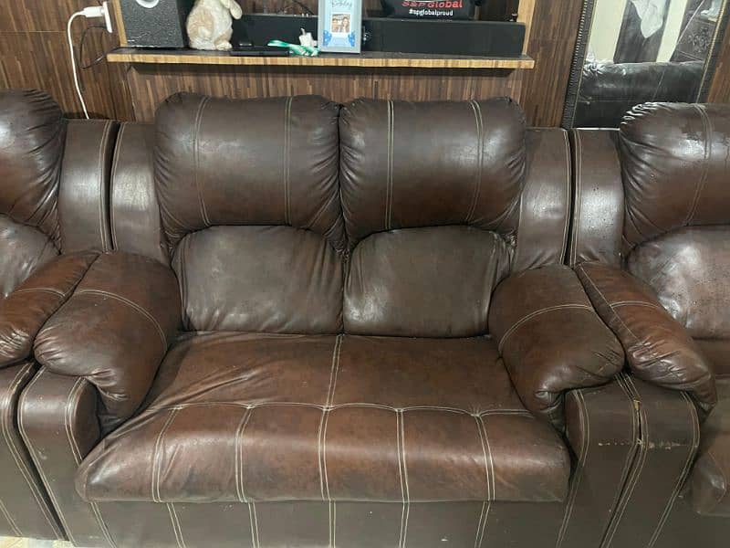 4 seater sofa 2 single one double 3