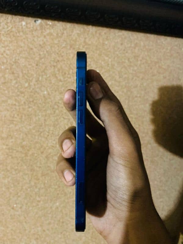 iPhone 12 Blue 3