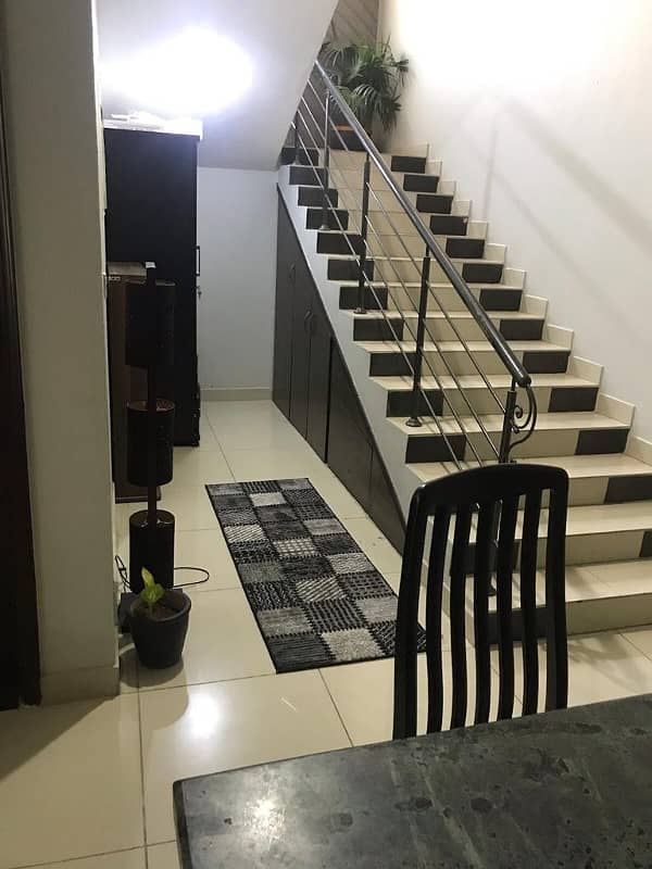 DHA | GIZRI LANE | 300 YARDS DUPLEX HOUSE FOR SALE | 4 BED DD | WELL MAINTAINED | WATER AVAILABLE | SOLAR GRID INSTALLED | GREEN LAWN | PEACEFUL VICINITY | 2