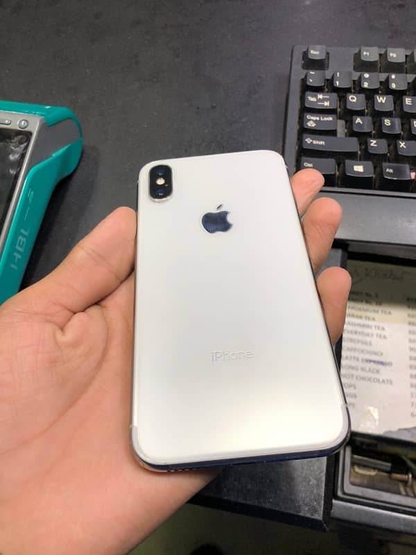 IPhone X 64 GB PTA Approved 2