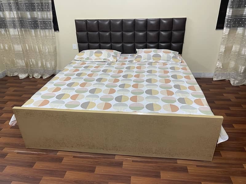 Double Bed and Single bed available for Sale 0