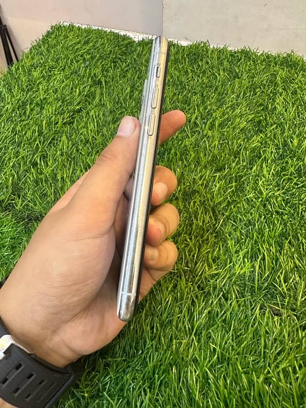 iphone 11pro 256gb factory unlock 6