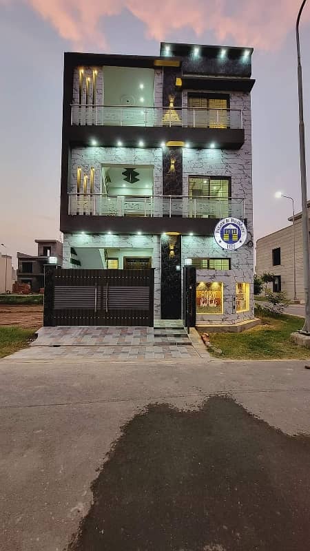 5 marla corner brand new house for sale 0