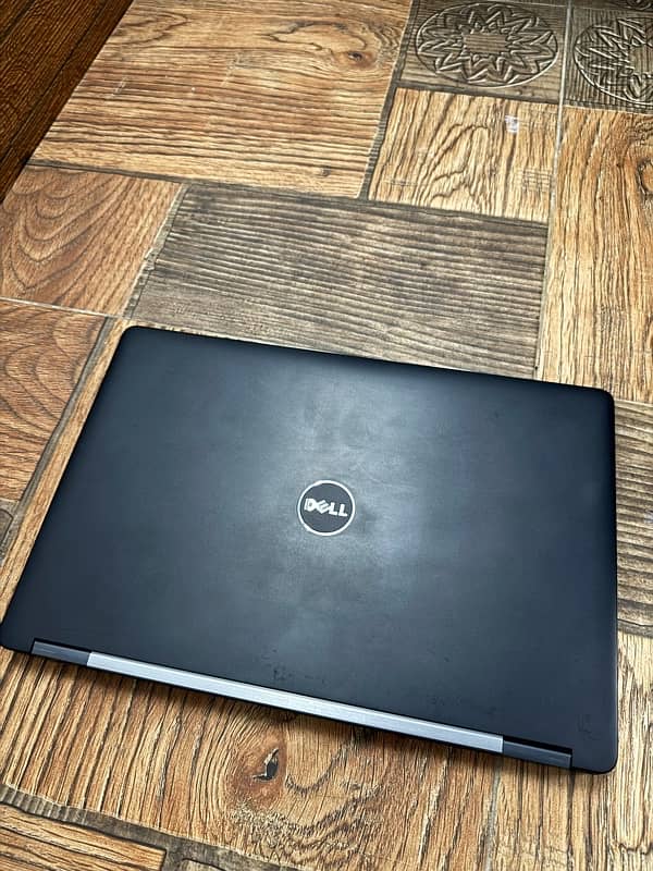 DELL LATITUDE E5570 8/500 black 0