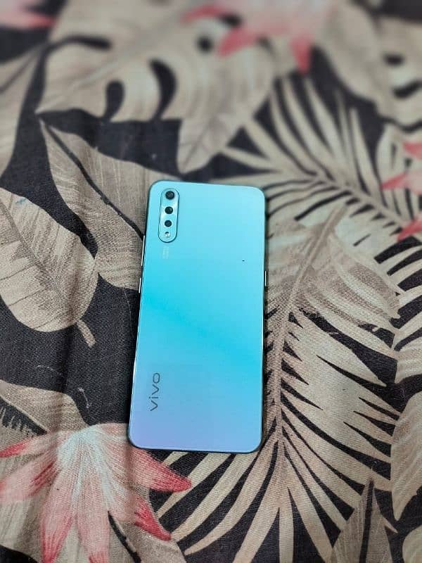 Vivo S1 0