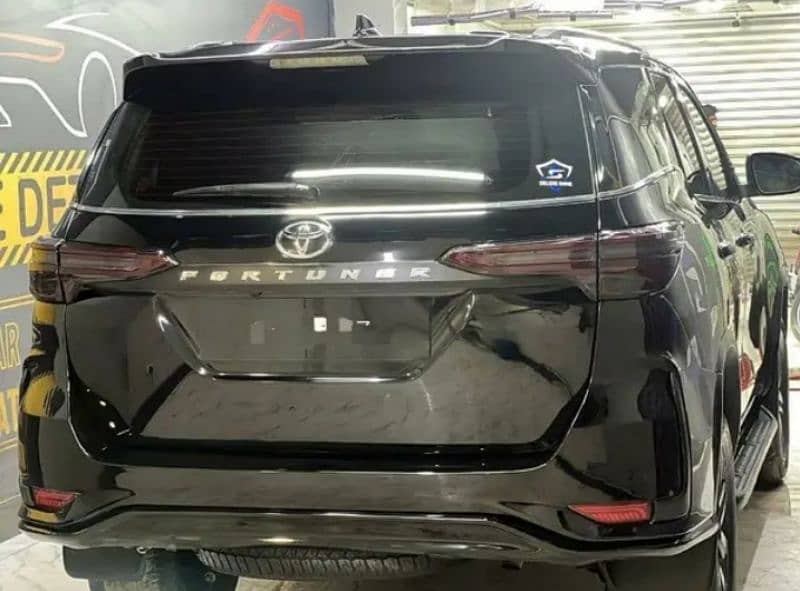 Toyota Fortuner V 2.7 2017 8