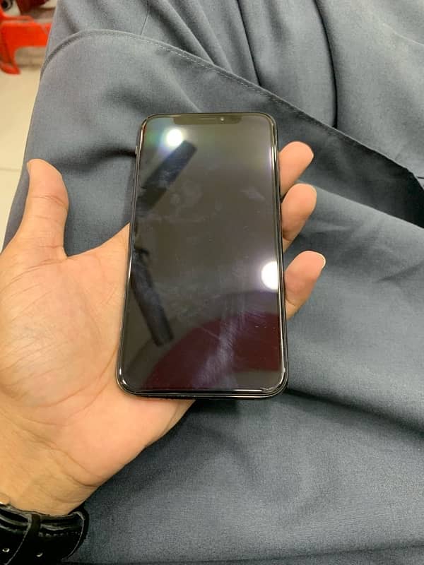 i phone xs pta 2