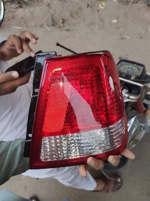 Suzuki margalla ki back cristal lights 4