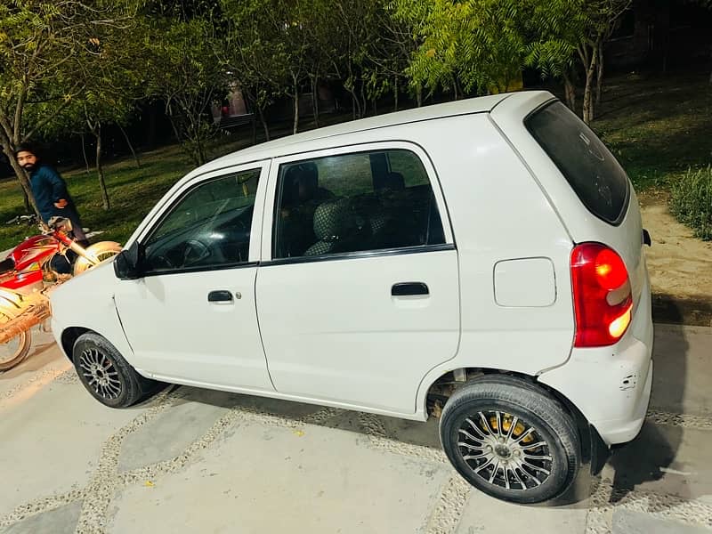 Suzuki Alto 4