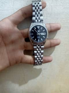 Seiko 5 automatic watch for sale,03315138935 contact on WhatsApp.