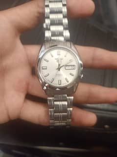 Seiko 5 automatic watch for sale,03315138935 contact on WhatsApp.