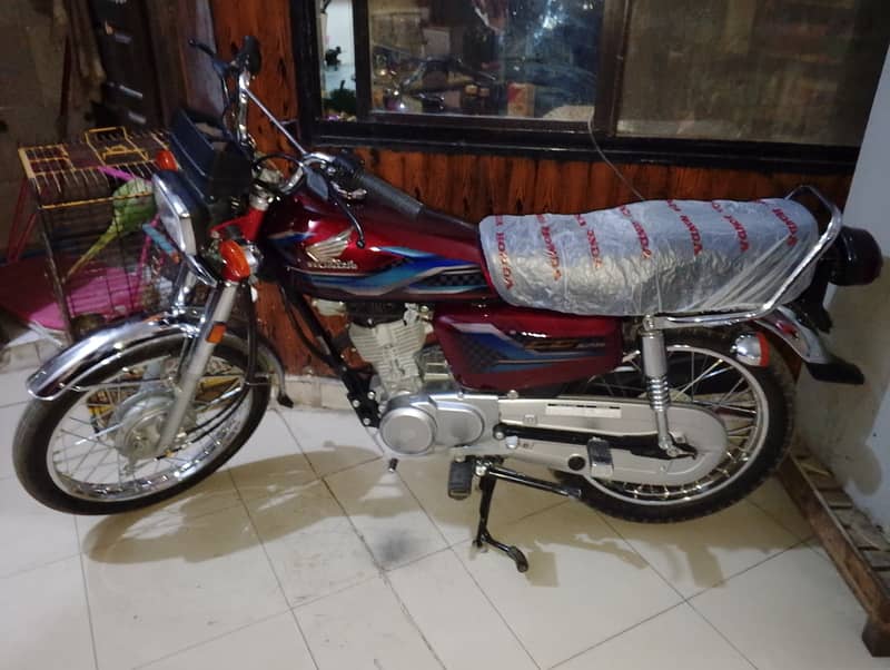 Honda CG 125 Model 24 Applied for zero meter condition 10